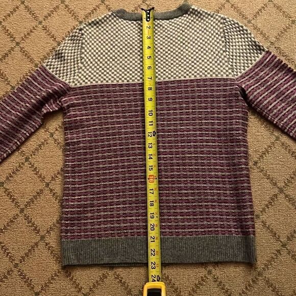J. Crew sweater w multi patterns, beautiful bead work stripe NWOT XS - Picture 8 of 10